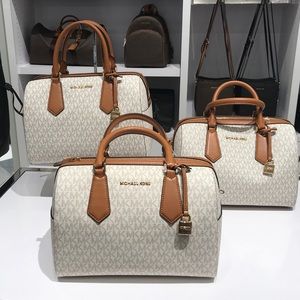 💯🆕Michael Kors Hayes Large Duffle Satchel Bag🆕